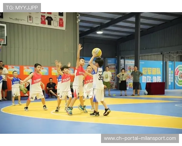 “未来之师”青少年篮球教练培训在上海全面启动，强化专业指导